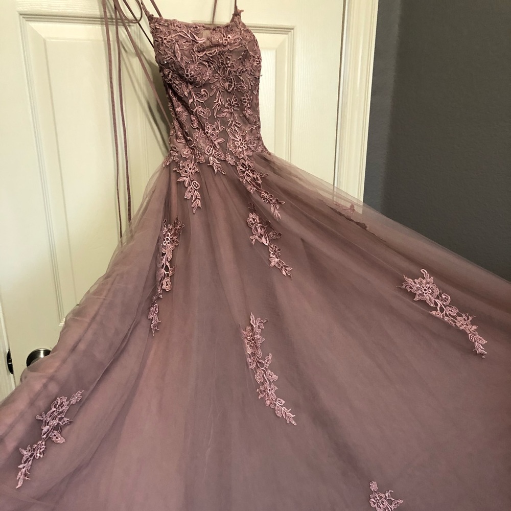 👗🎀⭐️Party dress👗🎀⭐️ - Picture 5 of 8